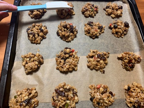 Flattening the cookie before baking